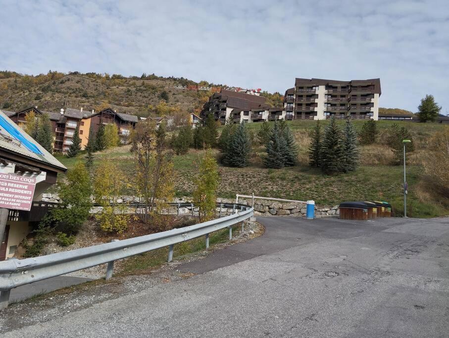 Appartement Idealement Situe Saint-Chaffrey Eksteriør bilde